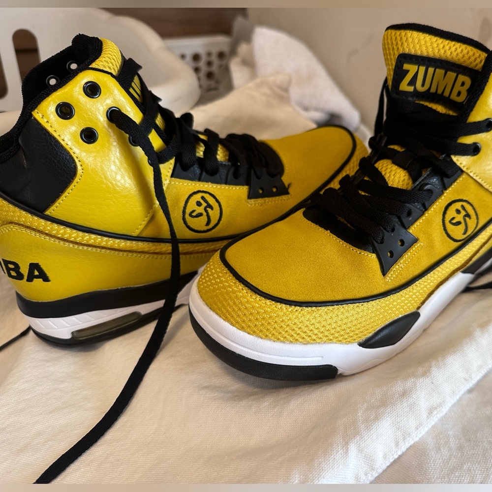 Zumba shoes size 7.5